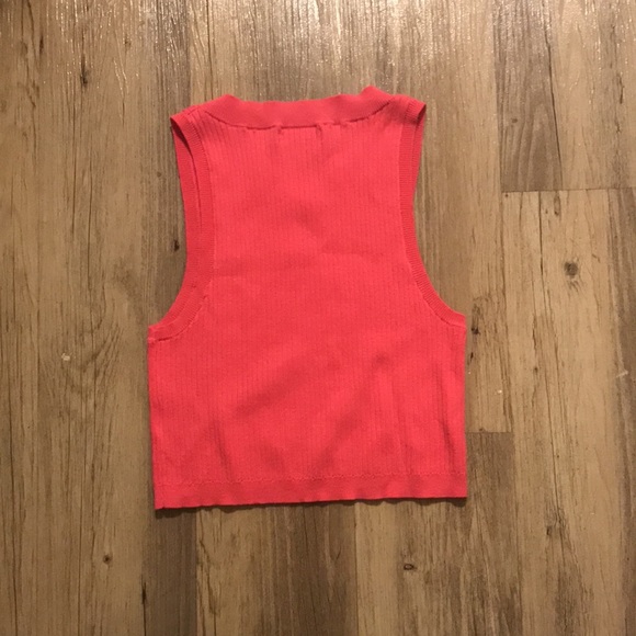 Pink women’s top - Picture 2 of 3